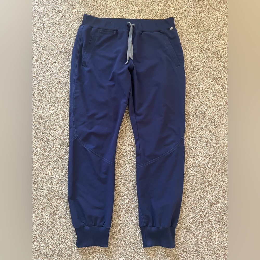 Figs navy blue jogger scrub pant